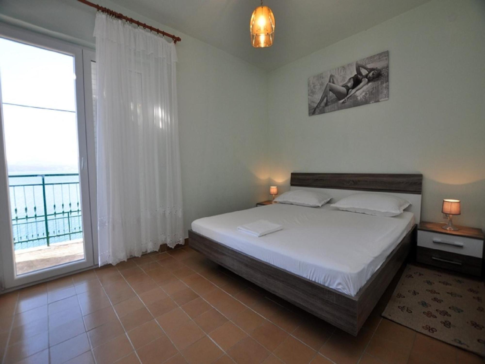 House Karlo Apartments Omiš Rum bild